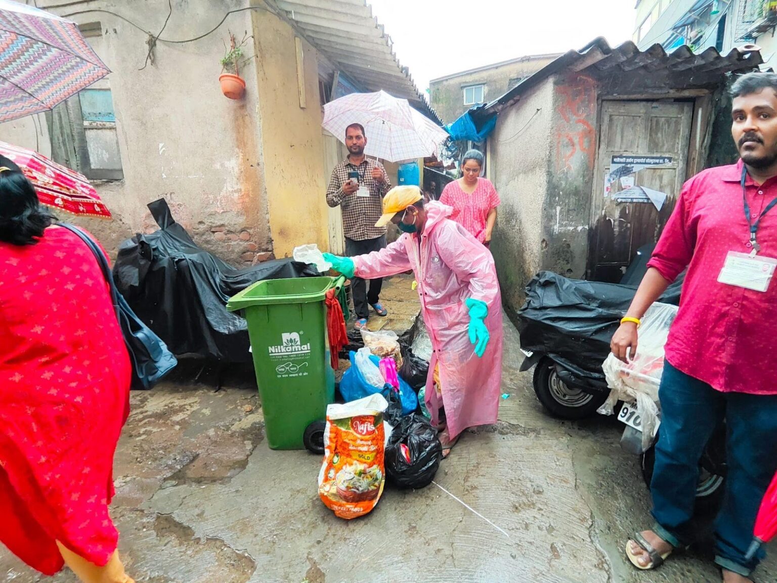 Sustainable Transformation: Empowering a Mumbai Fishing Village to Manage Waste and Protect the Ocean